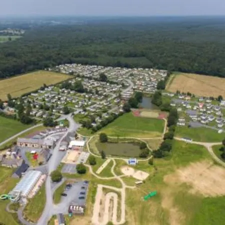 Le Domaine De 4 Etoiles Emplacement 404 Litteau